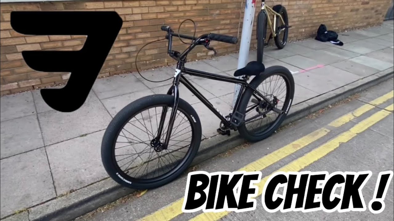 Mafia Bomma 27.5' Wheelie Bike Check!