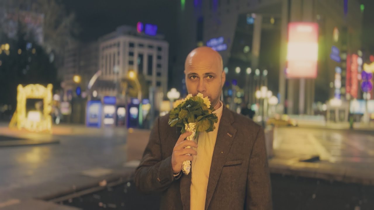 Murat Akay - Kızlar Beni Niye Çok Seviyor