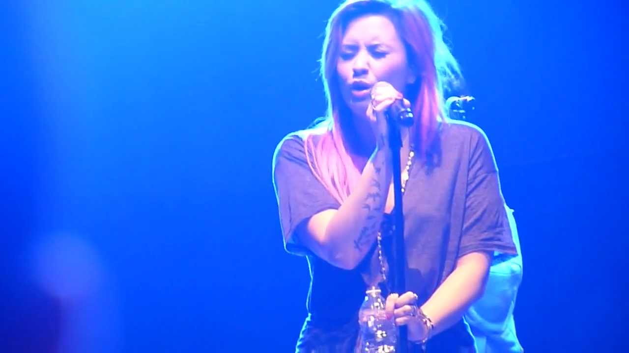 Demi Lovato Soundcheck Stay Cover BB&T