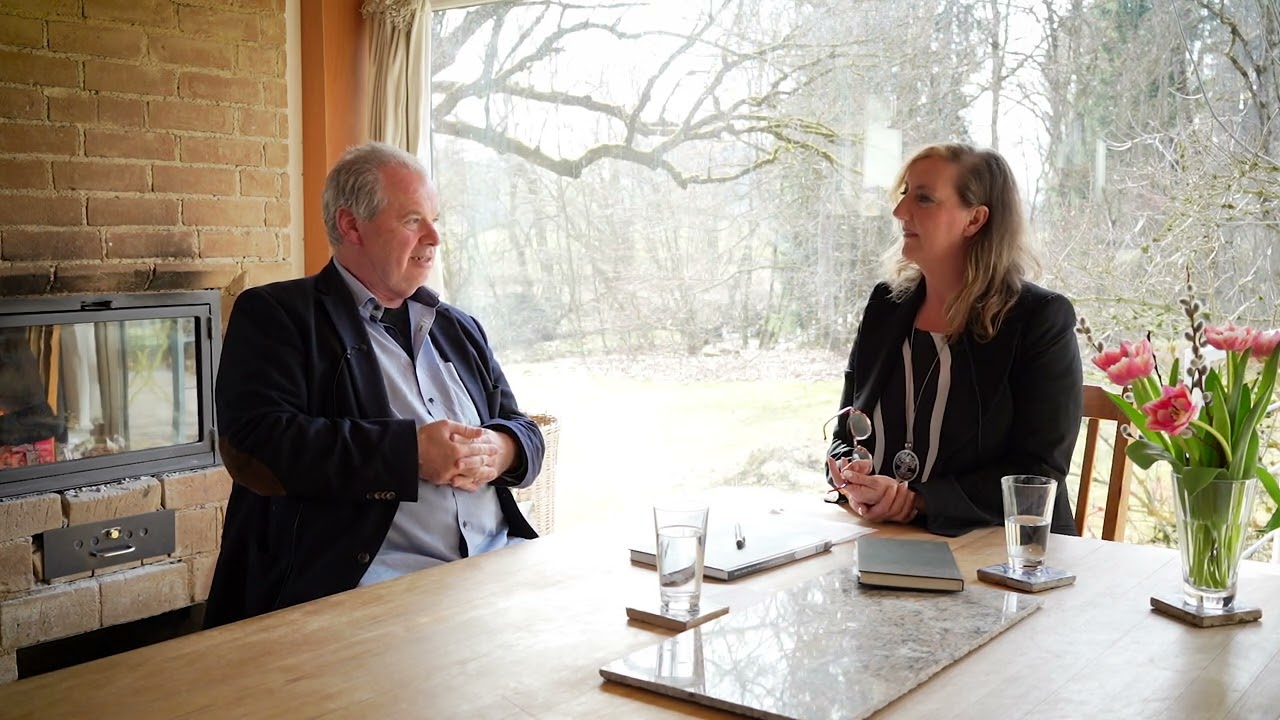 DE/AT: Julian Aicher im Interview mit Bettina Gorzolla (#honkforhope Interview)