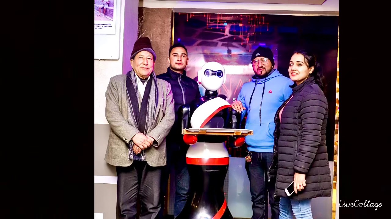 Naulo Resturant : Durbarmarg kathmandu :Robotic service Resturent