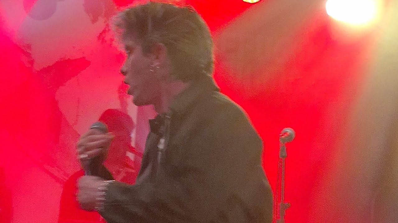 Walls - Reventar la ciudad (Concierto M&aacute;laga 2025)