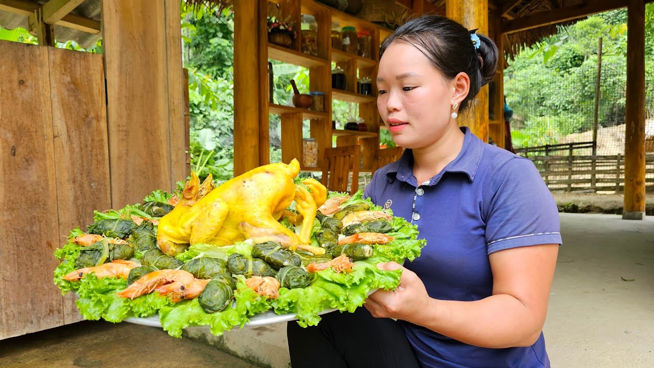 2 years of building a life: Harvesting Cassava, Snake loofah, Galangal, vegetable, make sticky rice.