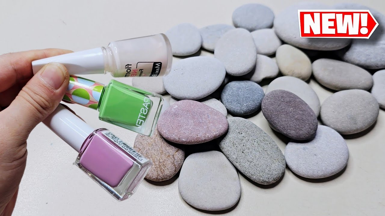 Pebbles and Nail Polish! You Will Love This Cute Idea 👍🥰