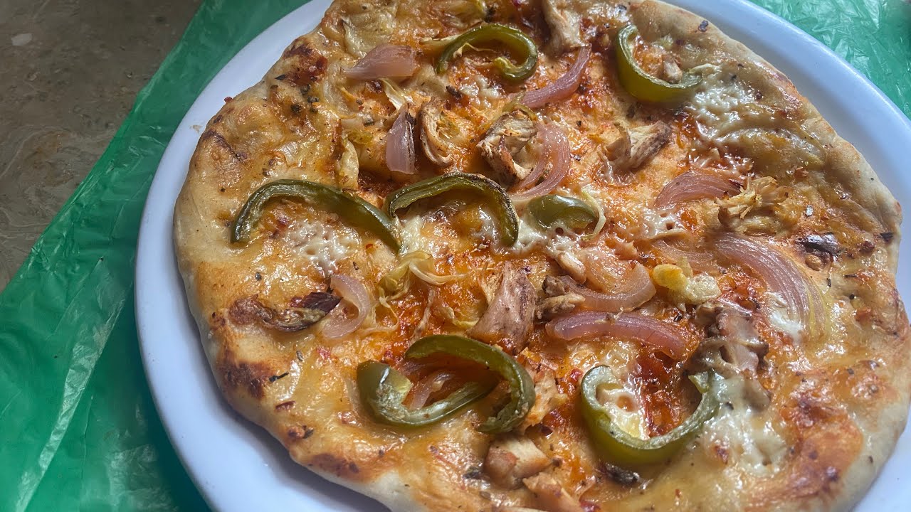 Aik baar phir# chicken pizza# ki recipe 