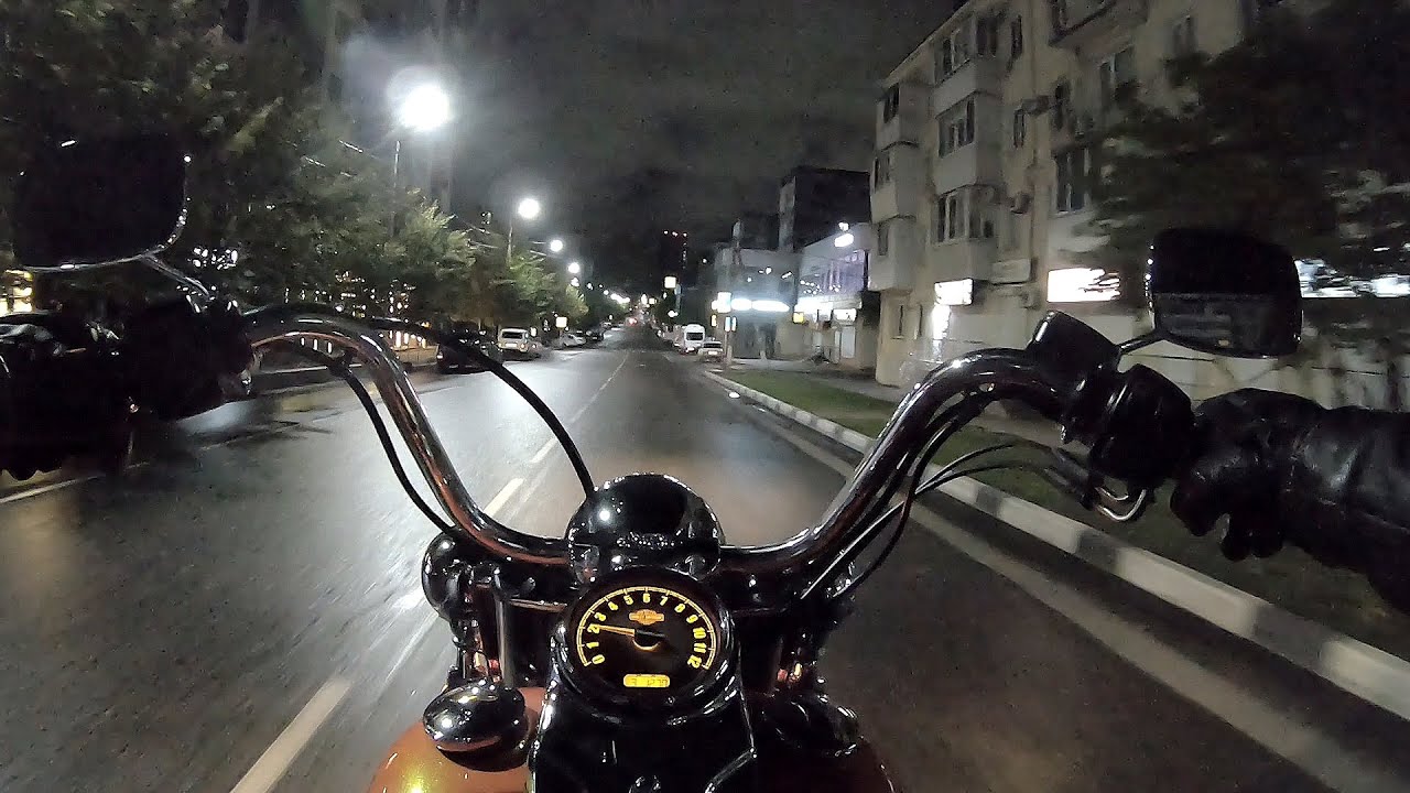 Riding a motorcycle Harley Davidson Heritage 103 FLSTC #14 || Night riding (No music)