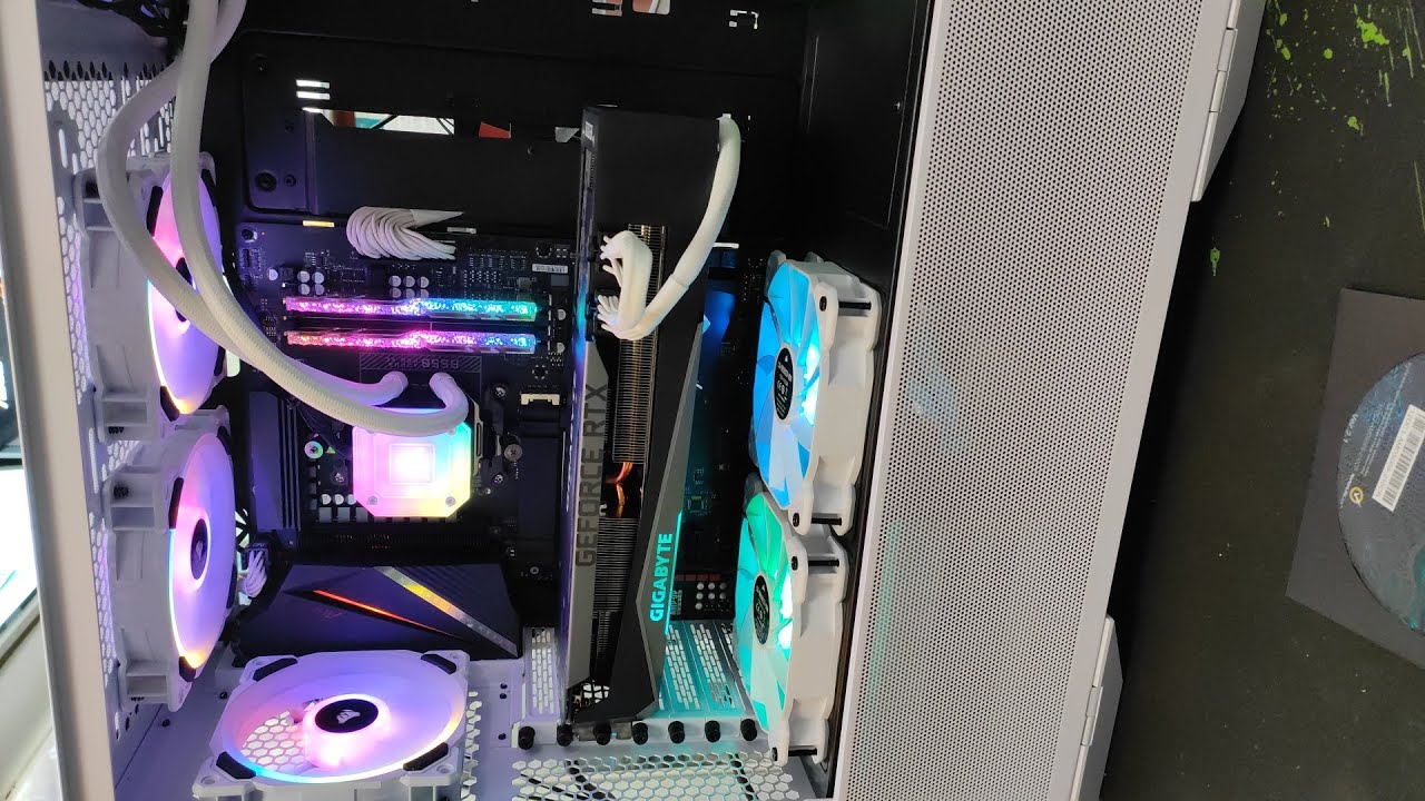 Ryzen 7 5800X3D & Gigabyte B550 Aours pro AC,16 GB G-Skill Trident z Royal,SSD Samsung 980 Pro1TB