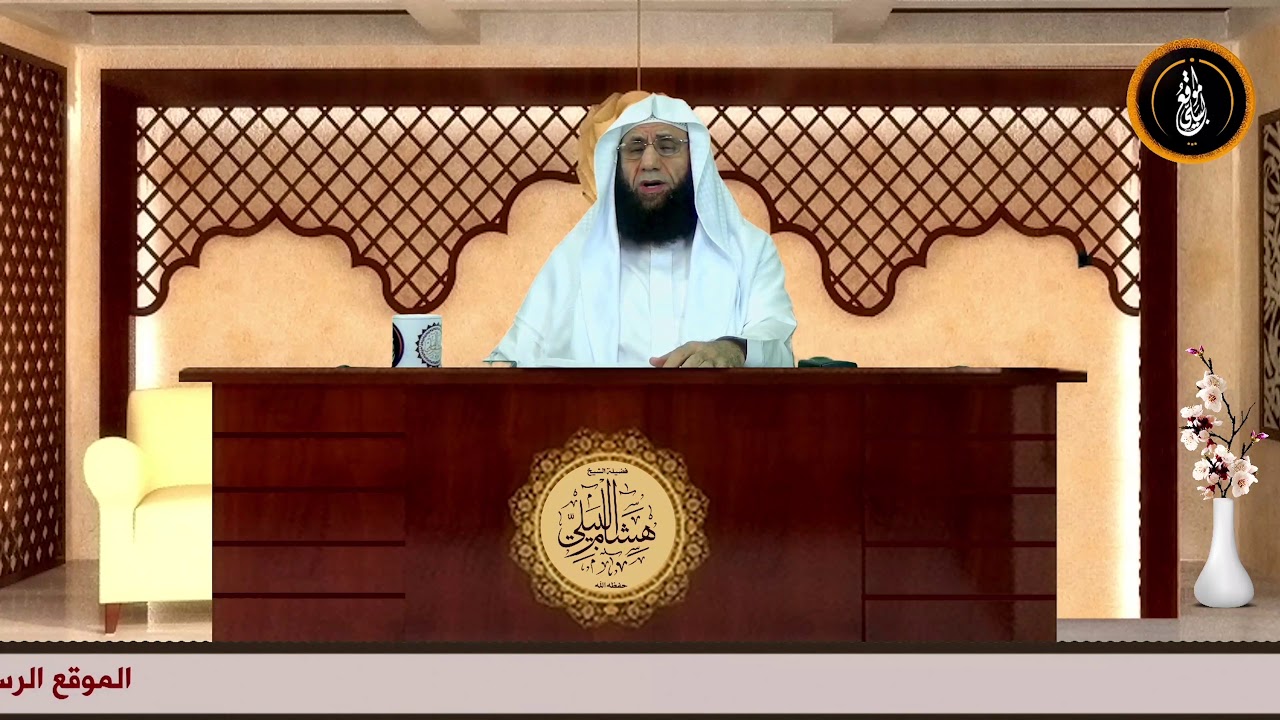 هل العلامة ابن باز يرى كفر الحاكم بالقوانين الوضعية وإن كان معتقداً أن حكم الله أكمل؟