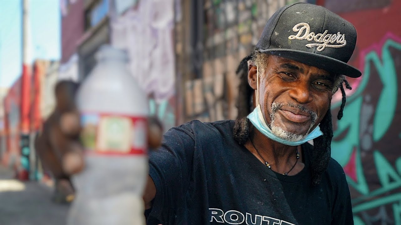 Homeless People Need Water to Live: Chill It. Give It. Keep Doing It.
