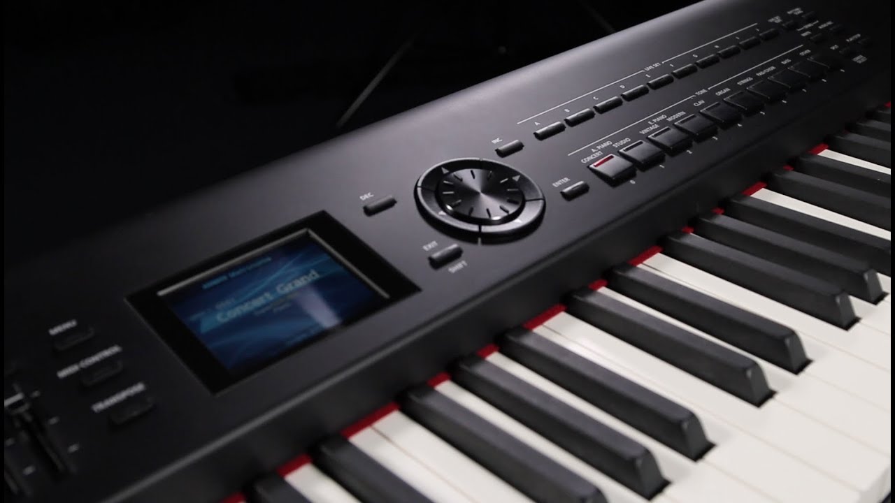 Performing on Stage with the Roland RD-800 Stage Piano (Overview)