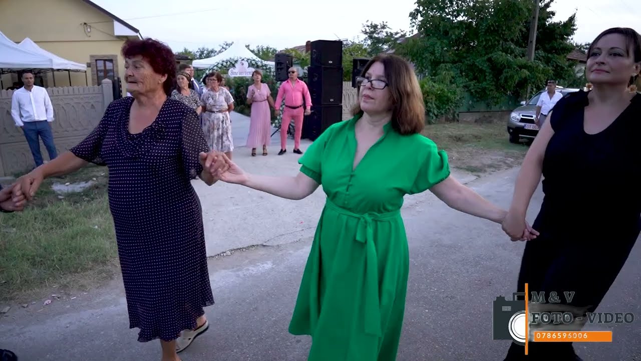 Formatia Cosmin de la Slatina si Paula de la Slatina- Cel mai NOU colaj de joc la NUNTA #TOP #2024