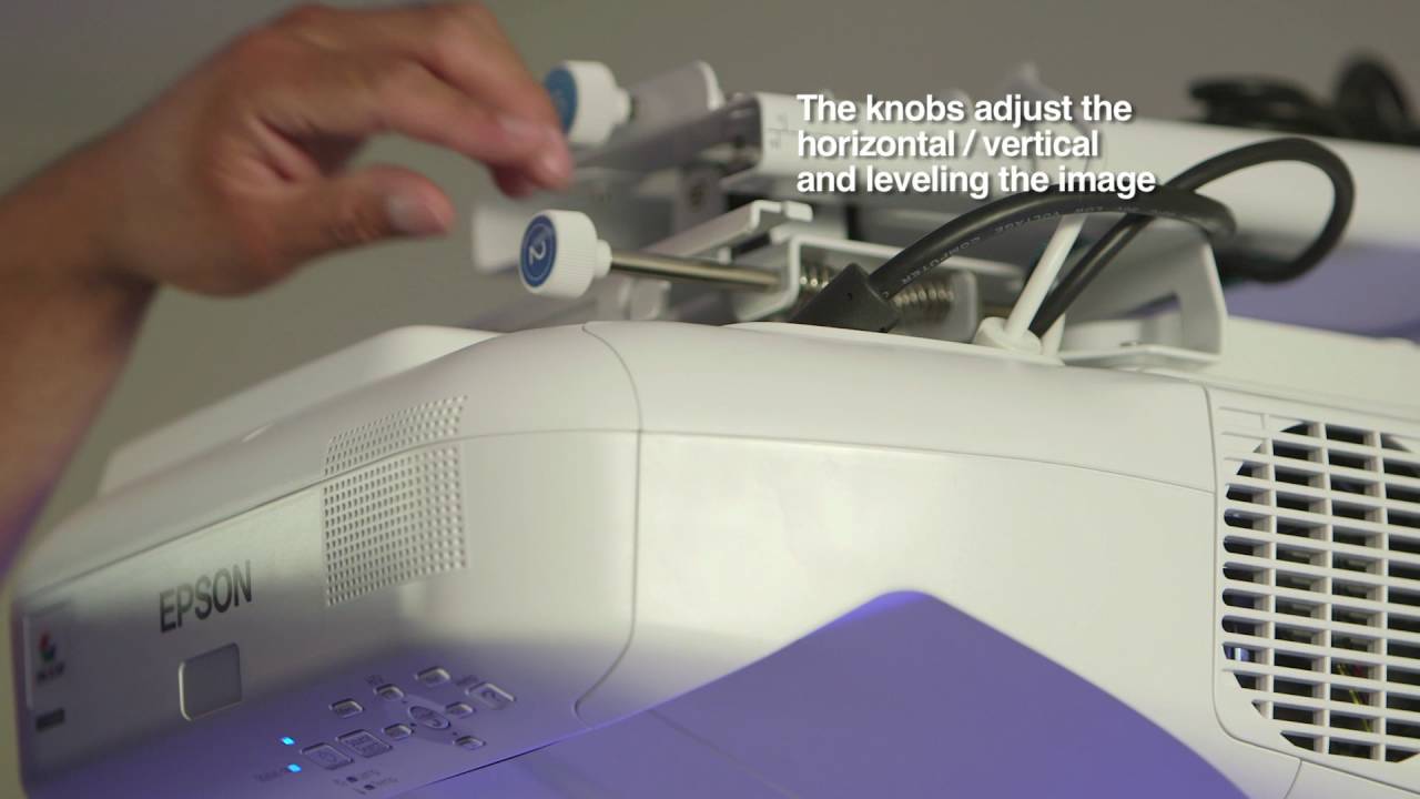 BrightLink 595Wi installation video - #8 Adjusting the image