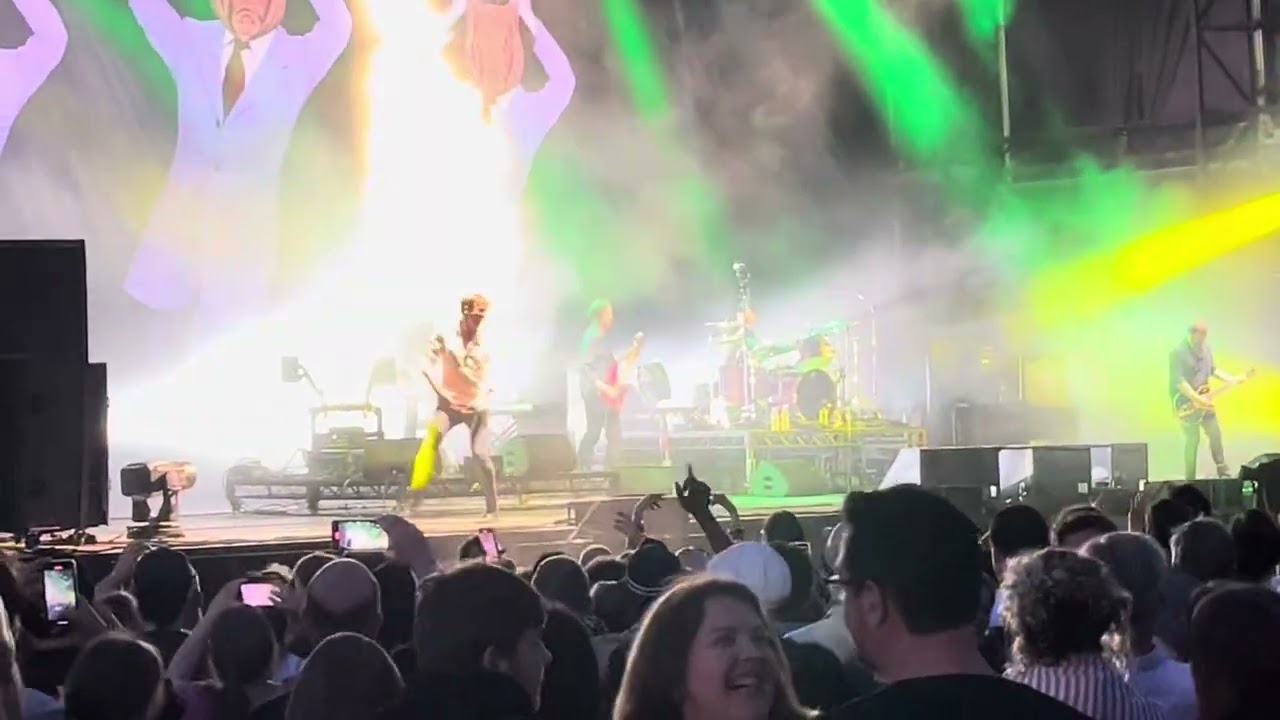 Suede at Audley End - 1 August 2024
