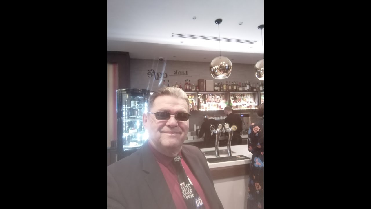 Мы отдыхаем В Ялте!  VID 20210710 WA0008