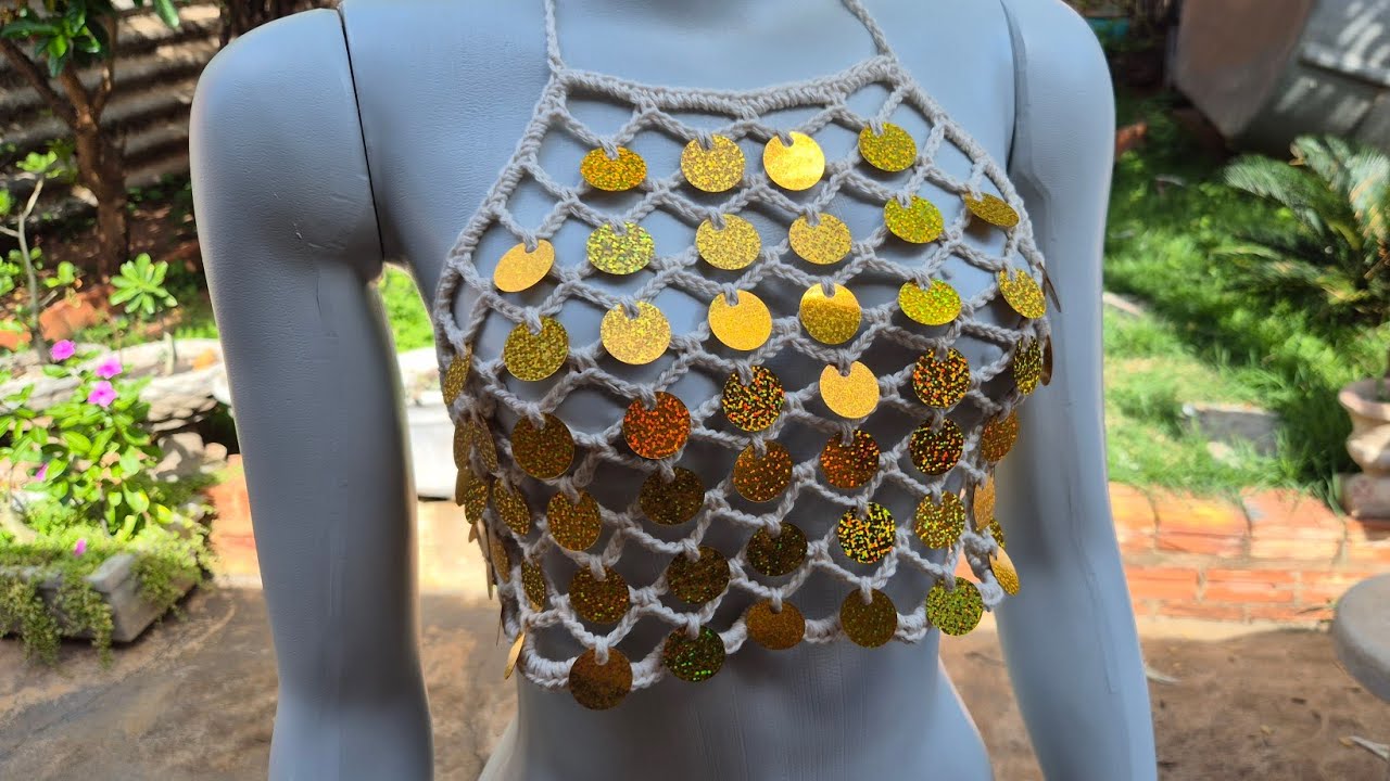Top de croche com lantejoulas para Carnaval 🎊