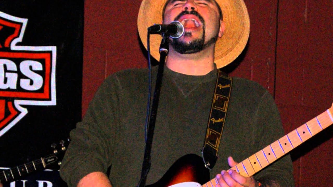 ROY TORRES AND THE BUCKNCRAZY BAND, AROUND HERE