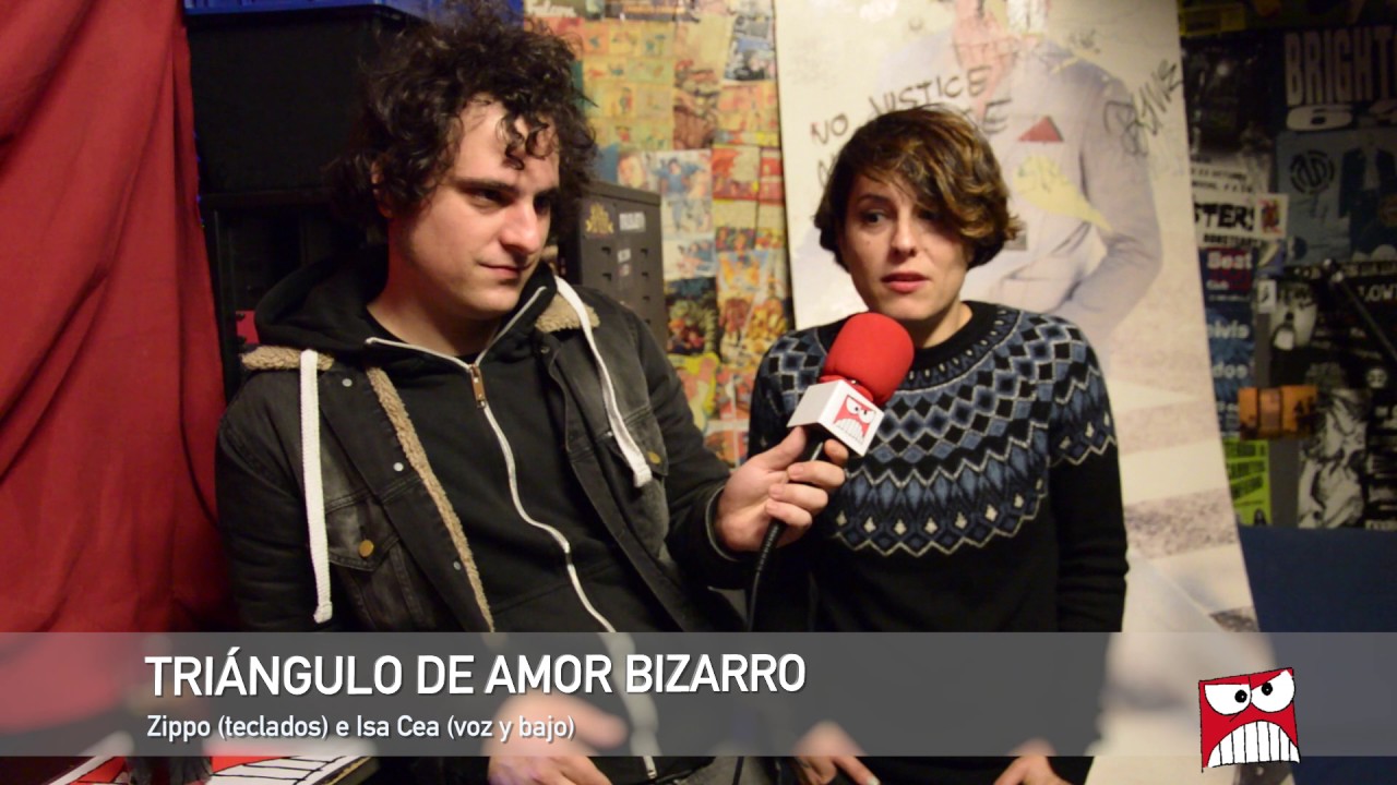 Cuatro Preguntas: Triángulo de Amor Bizarro