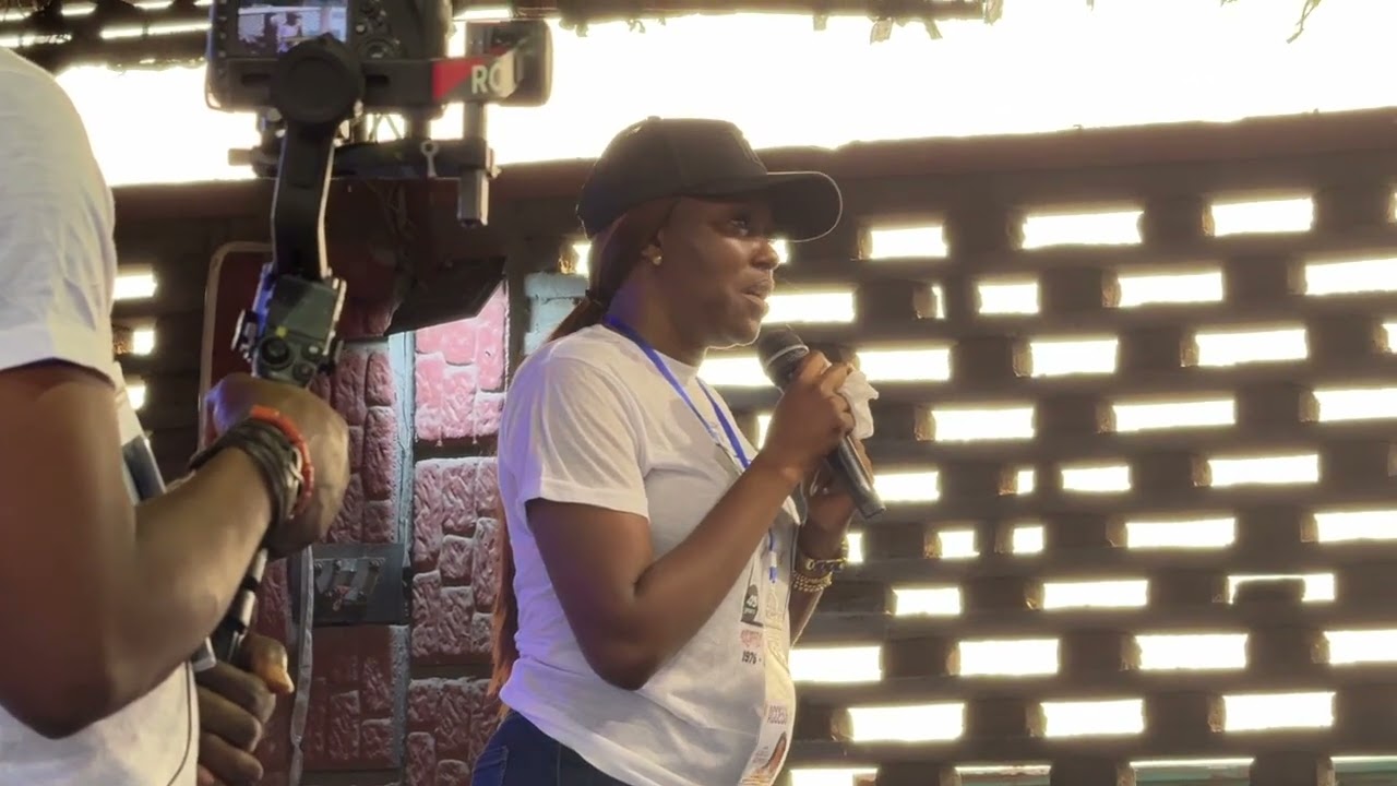 ROTIMI SALAMI AND BIOLA BAYO BREAK DOWN AT ALLWELL WAKE KEEP SERVICE 