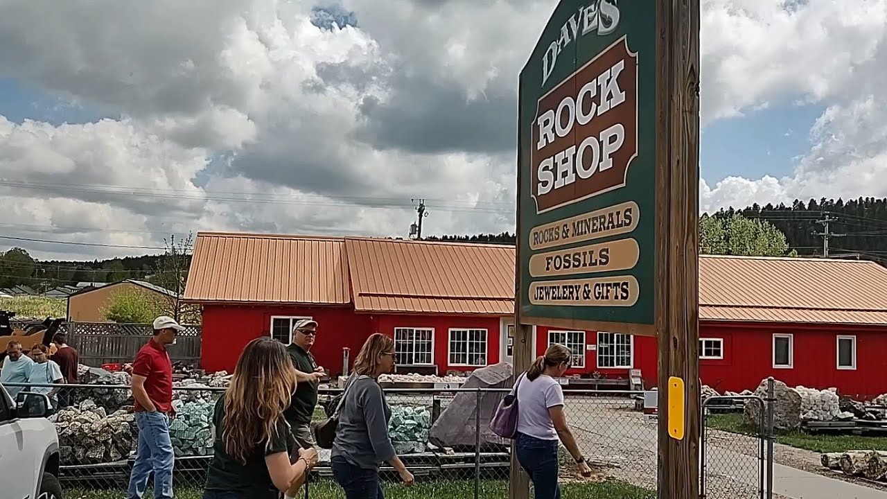 South Dakota Rock & Fossil Shop Crawl #thefinders