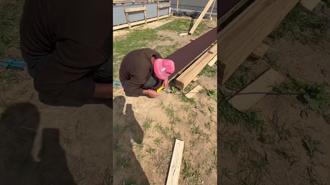 Монтаж кликфальца. Часть 1  #строительсводома #кровля #кликфальц