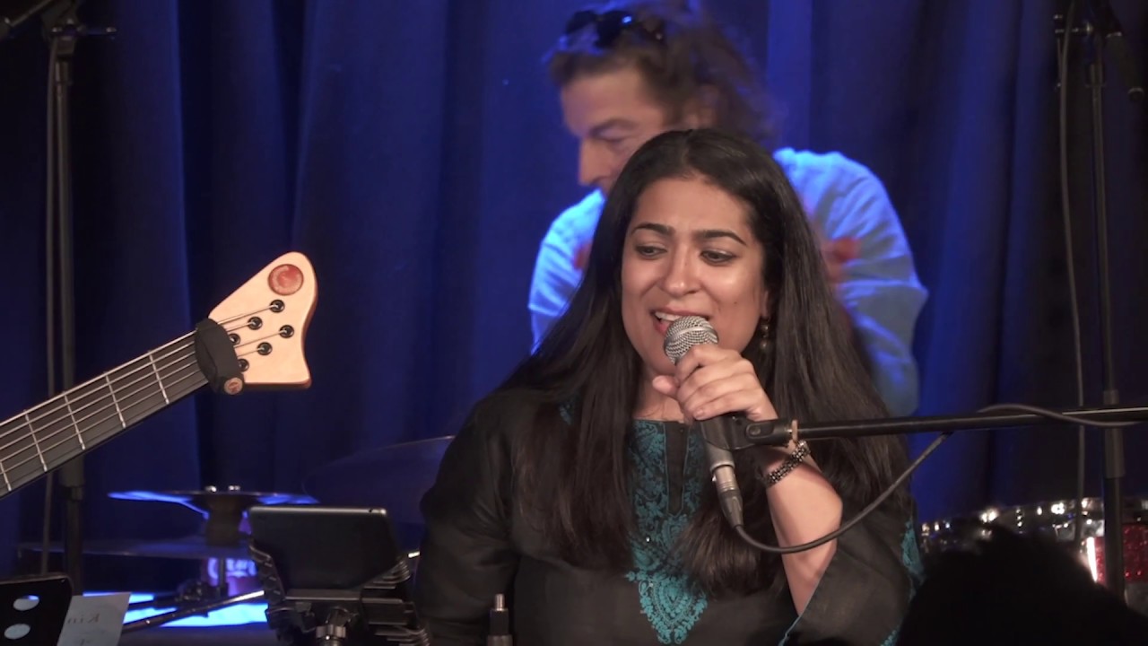 Unnati Dasgupta - Kinna Sona Tainu Rab Ne Banaiya