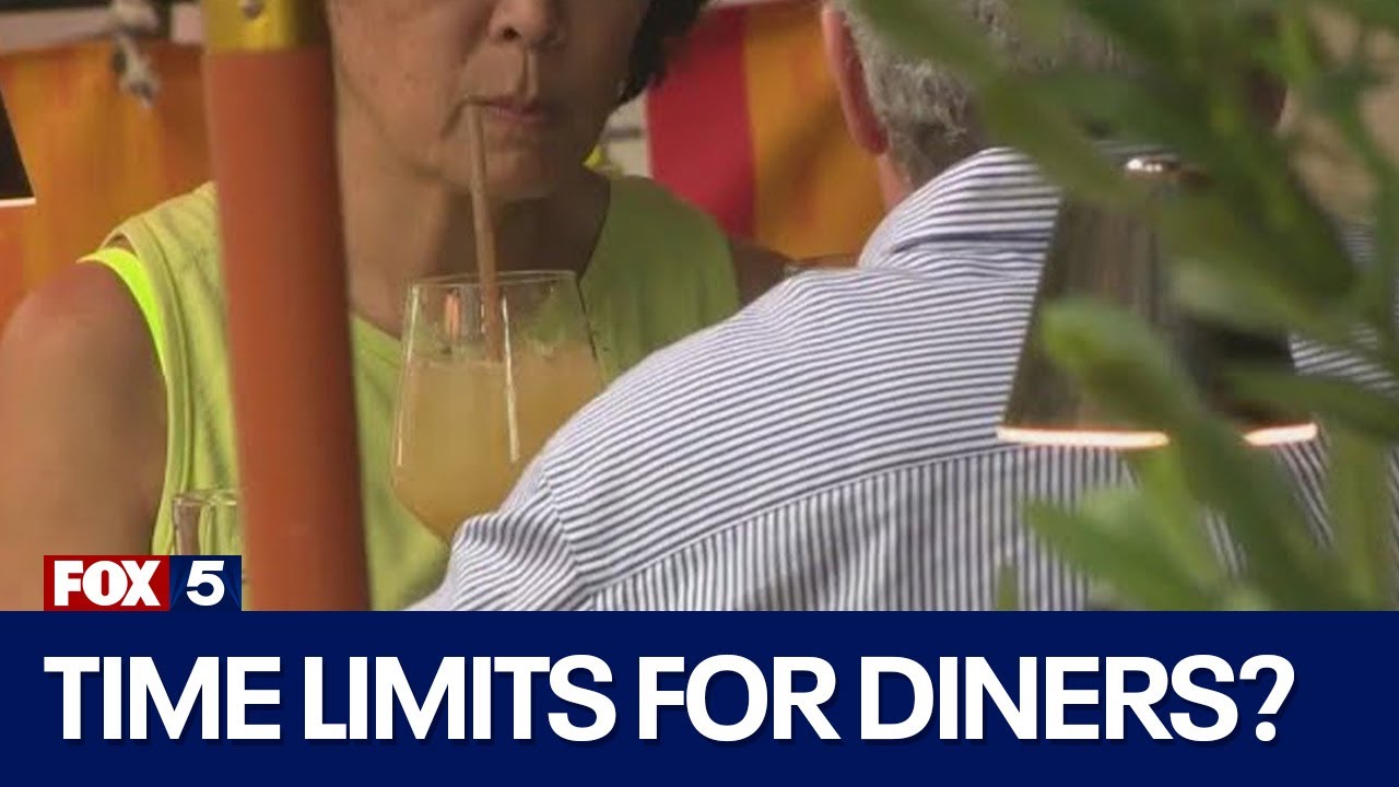 Should NYC restaurants have time limits for diners?