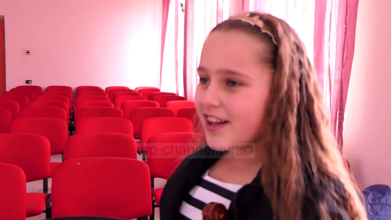 Talentet e vegjël/ “Onufri”, shkolla në Elbasan vazhdon të nxjerrë artistë