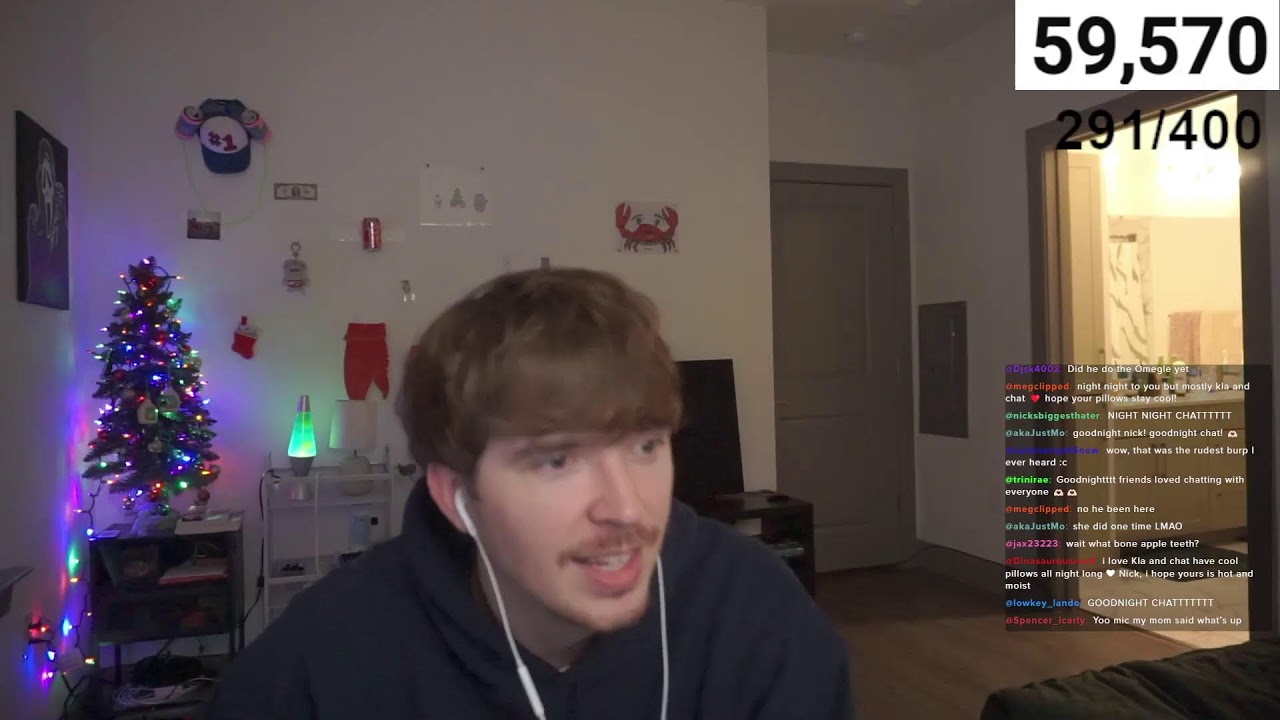 OH WERE SO BACK!! + GAMES!! + OMEGLE!!
