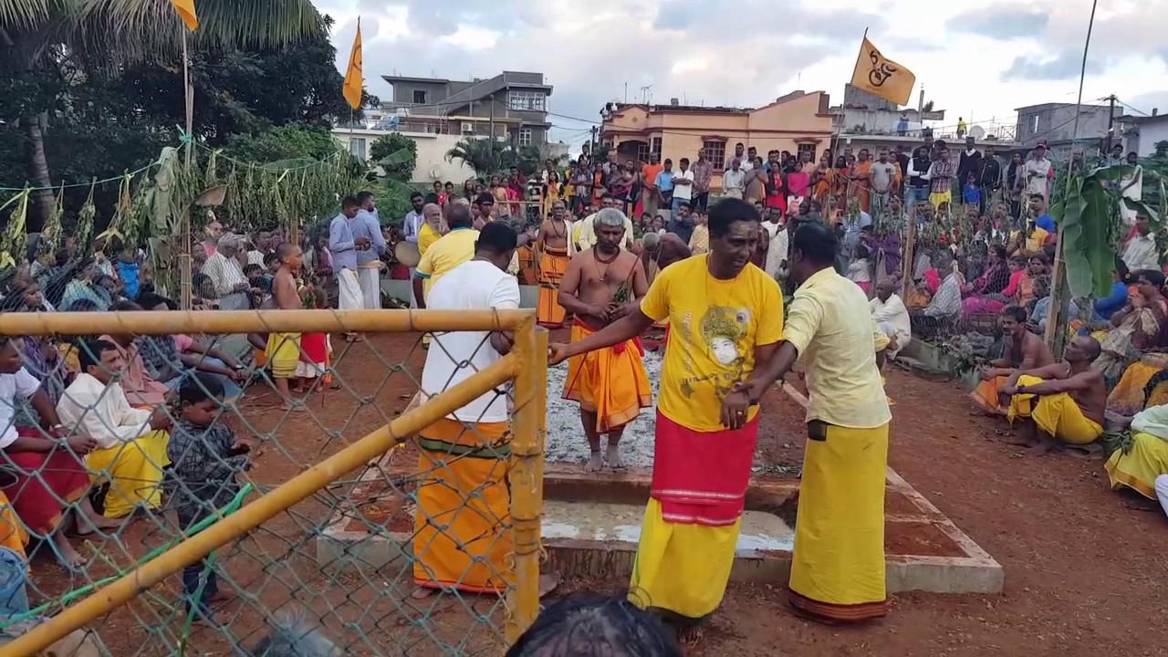 Marche sur le feu beau-vallon Mahebourg Mauritius 2017