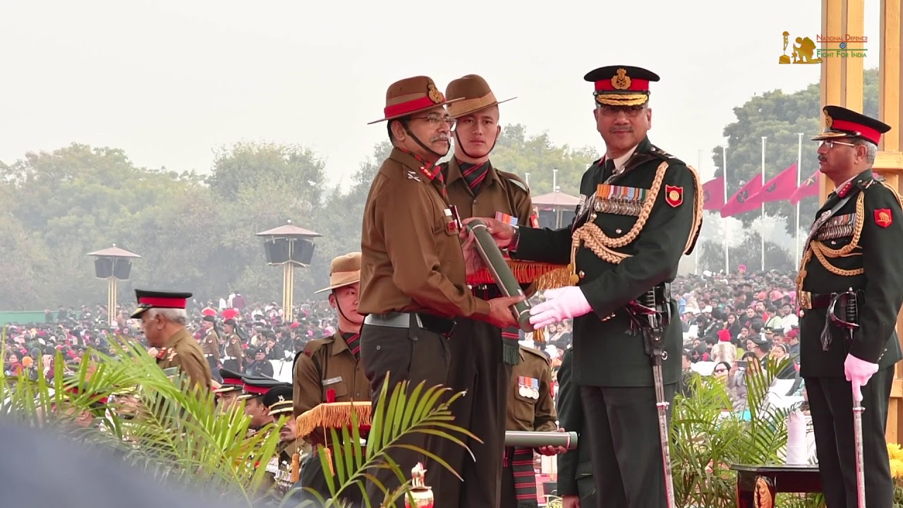 Lt Gen RP SIngh, GOC-in-C Western Army Command, Giving Away Awards on Army Day 2020