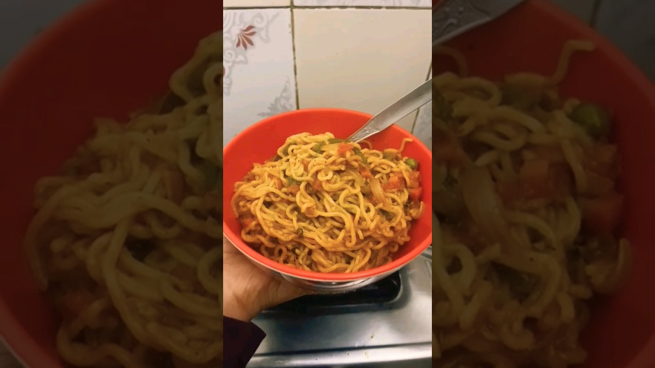 Sbse tasty Maggie in the world ese banao😍😘🍜 #shorts #viral #cooking #memes