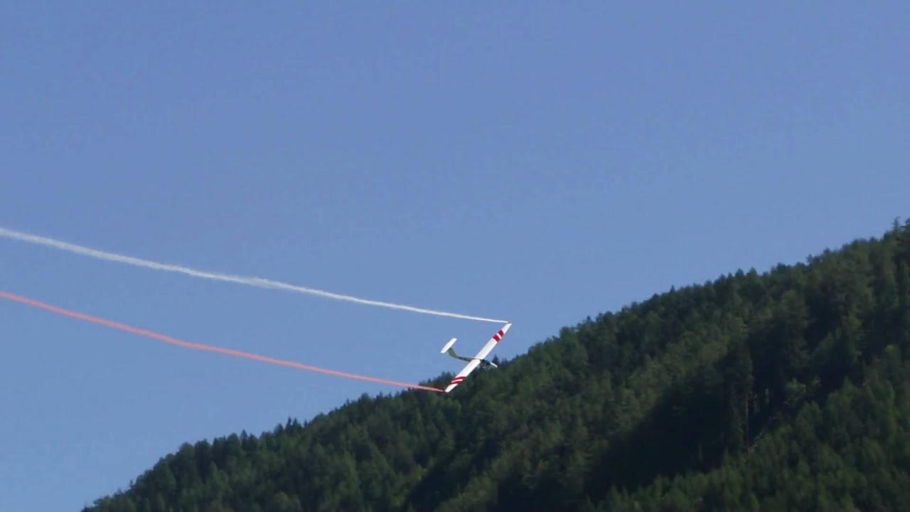 Inverted low pass with Pilatus B4 in Vipiteno