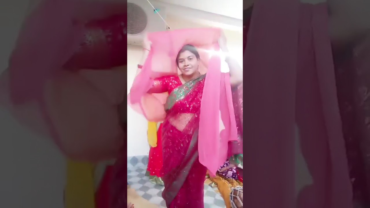 हमारे बघेलखंड का सुप्रसिद्ध फगुआ गीत सुनिए और हमारे भाभी जी का देहाती नाच देखिए #वायरल वीडियो #शॉर्ट