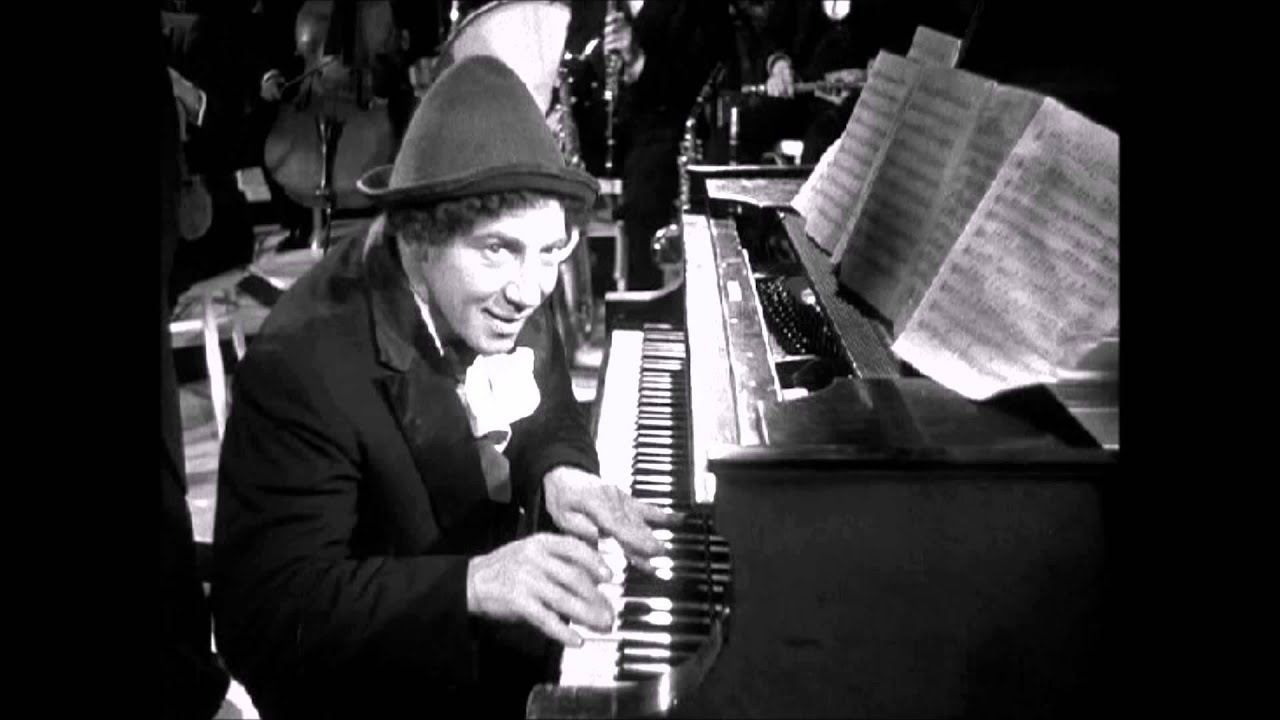 Chico Marx - Gipsy Love Song