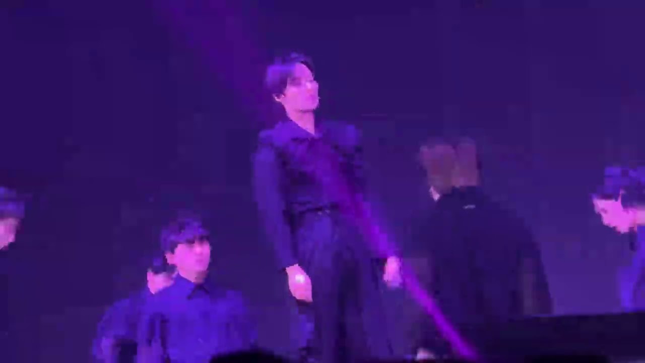 250216 Hallucination(할루시네이션) Leeknow(리노) | 스트레이키즈 팬미팅 5'clock(Straykids fanmeeting 5'clock