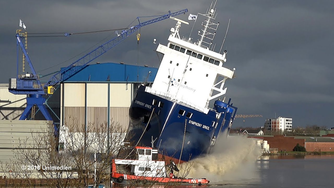SYMPHONY SPACE | amazing big ship launch at shipyard Ferus Smit Leer | 4K-Quality-Video