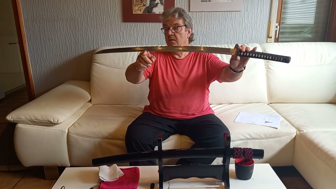 Präsentation scharfes Nami Katana von YariNoHanzo