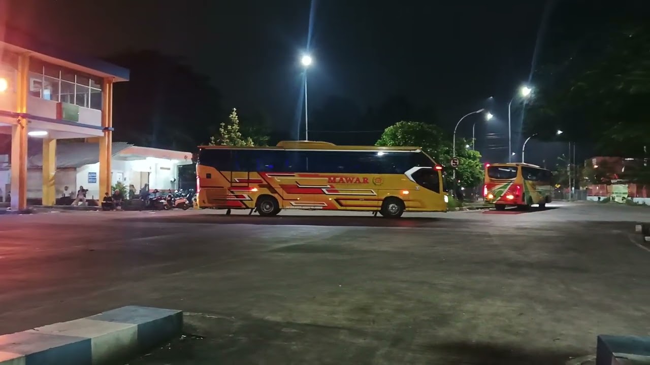 Jam malam nya bus AKAP dengan pemberangkatan dari shelter 