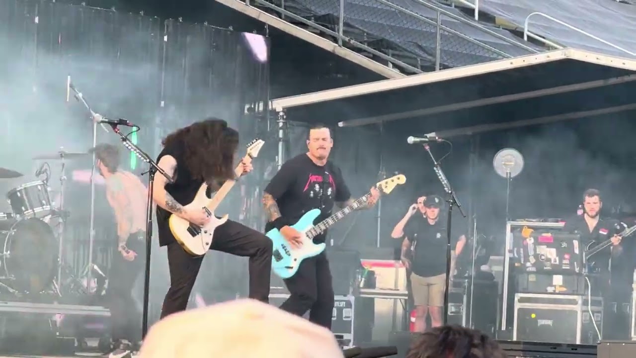 Beartooth - The Lines (w/ Set Intro) @ Sonic Temple (May 11, 2025)