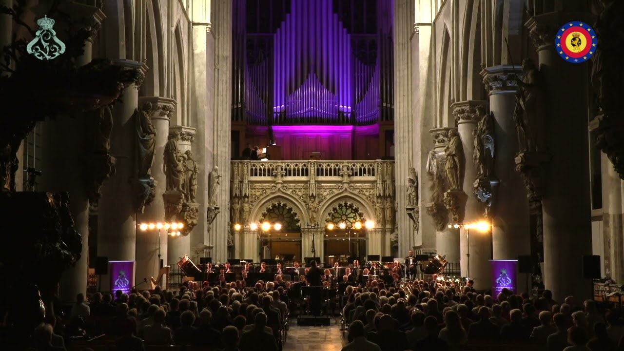 J.S. Bach Toccata & Fugue in D minor · Royal Symphonic Band of the Belgian Guides