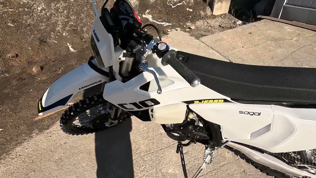Ajerra Sagai C10 YB300 White беглый обзорчик