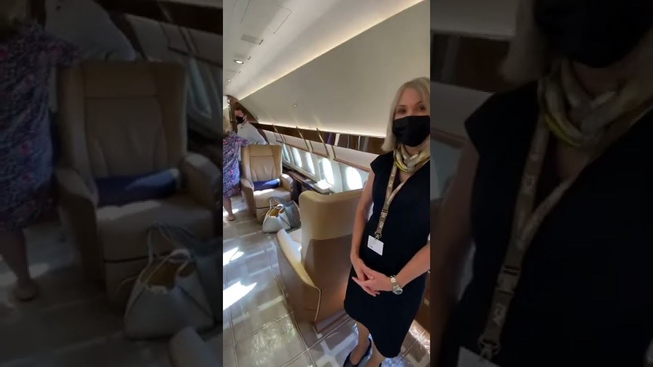 В шикарном бизнес-самолете ACJ320neo 😍