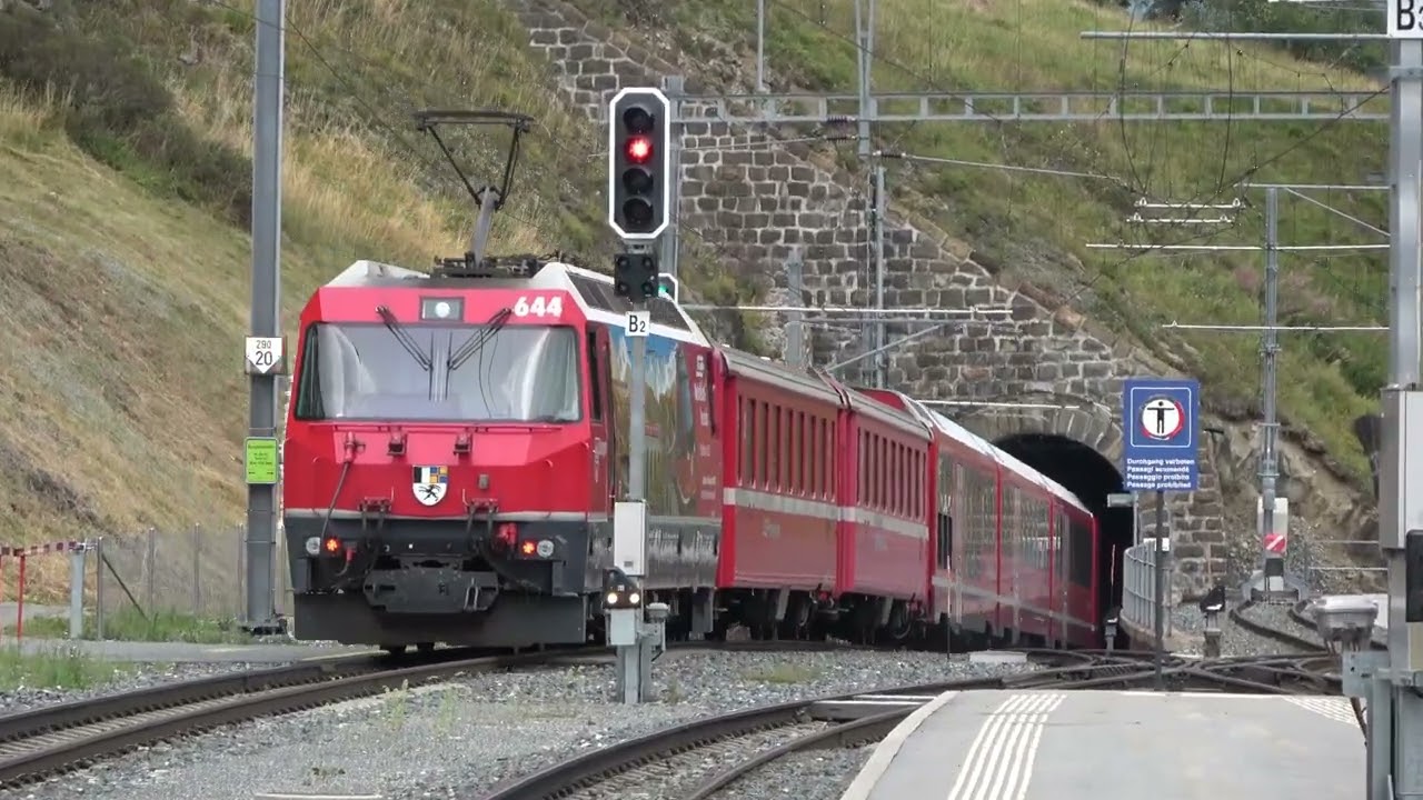 Bahnverkehr in St  Moritz