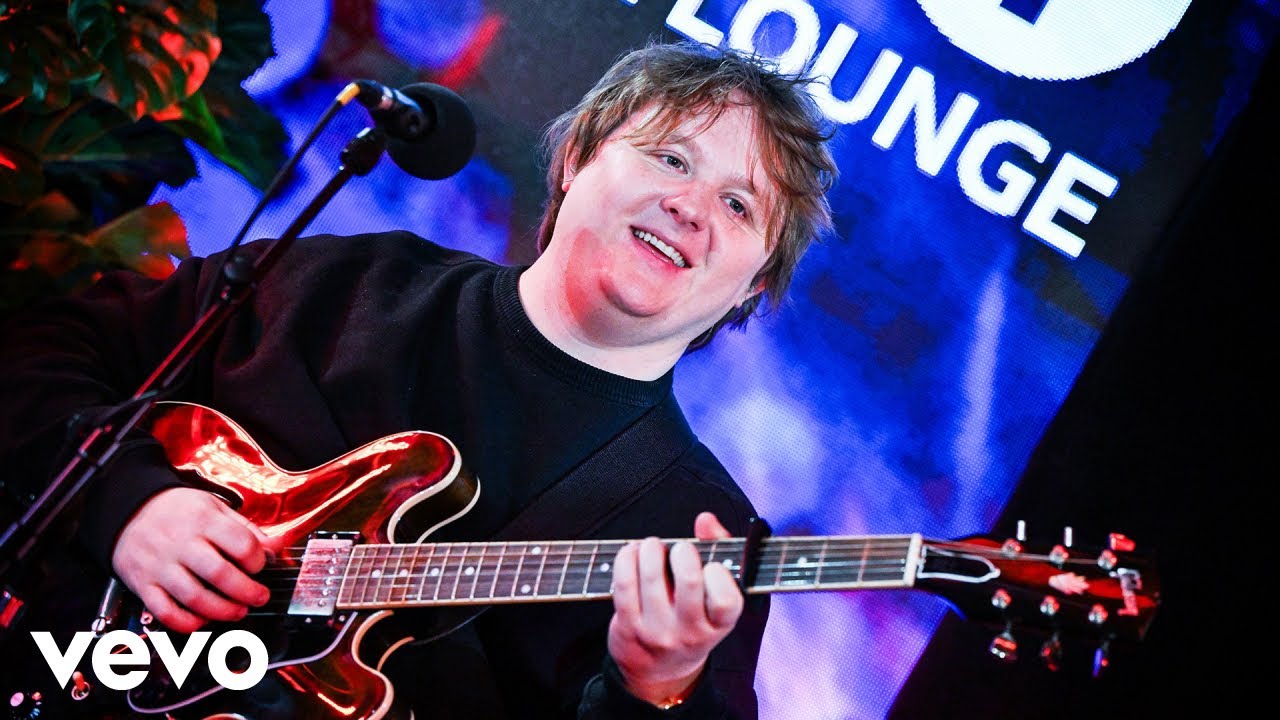 Lewis Capaldi - Pointless in the Live Lounge