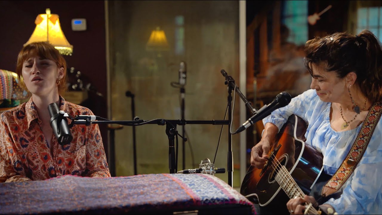 HANG ME, OH HANG ME (Cover) - Yamée Couture ft. Yvette Landry