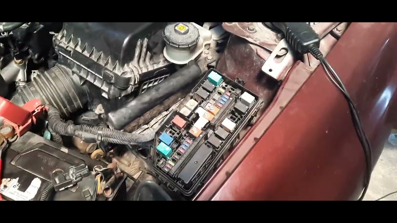 HONDA CIVIC AUTO RELAY 12VOLTS RAPID CLICKING NOISE FUSE BOX ISSUE FIXED PAANO ALAMIN