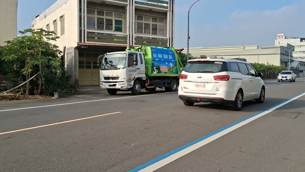 臺南市仁德區 3-1線 ‘’新‘’垃圾車KET-3325(取代210-UW)回收車743-N3