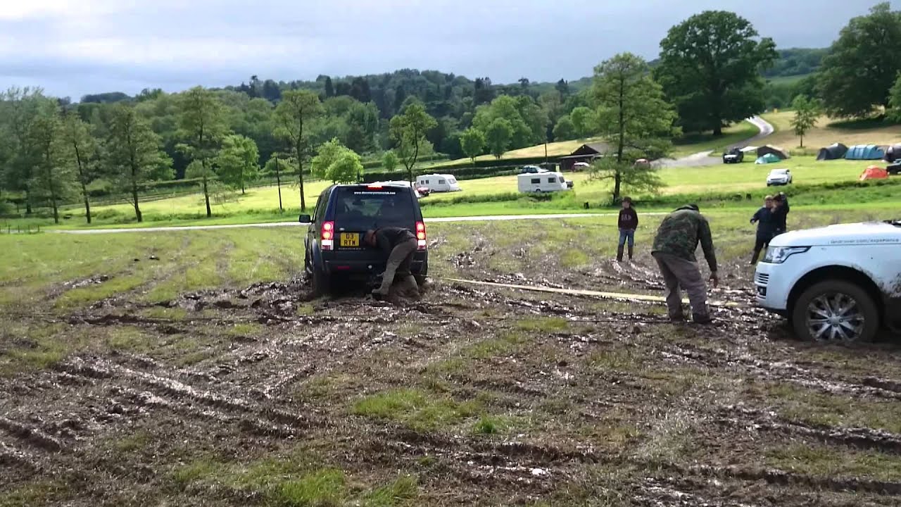 Land Rover Experience Range Rover L405 Bogged