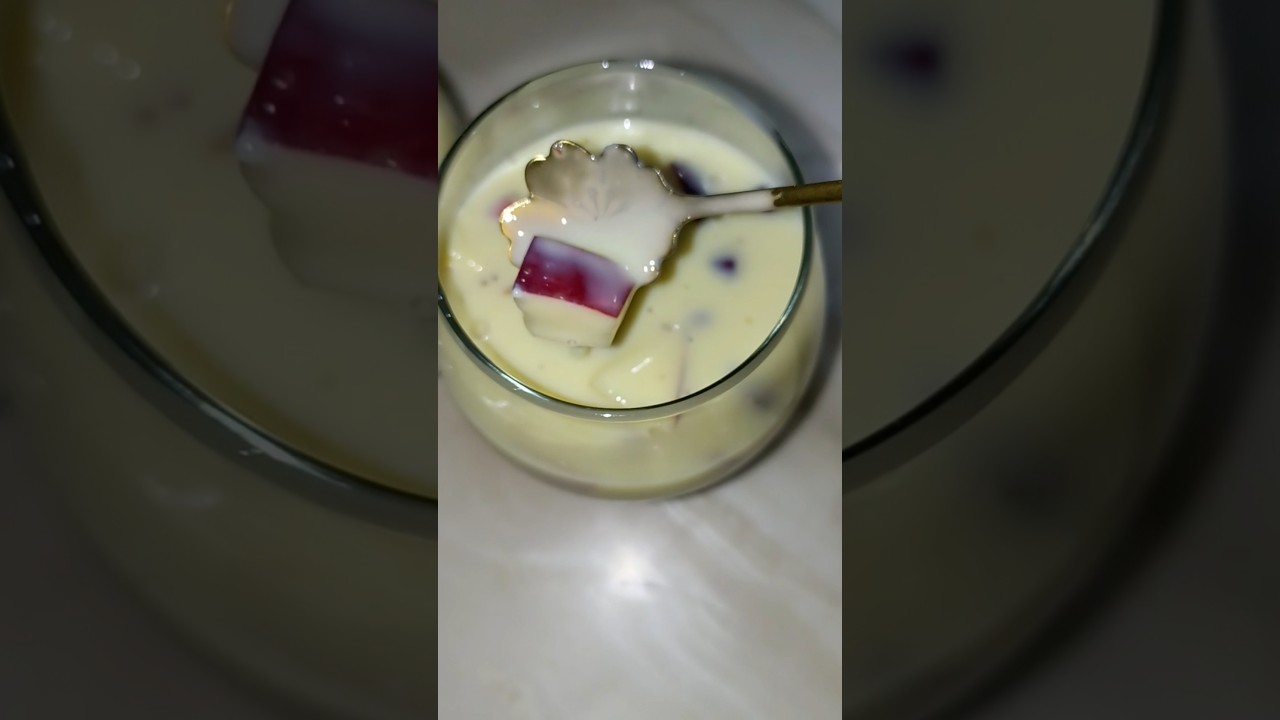 Bachpan Wali Creamy Custard 😍 | Easy Fruit Custard Recipe #youtubeshorts#fruitcustard #custarddrink