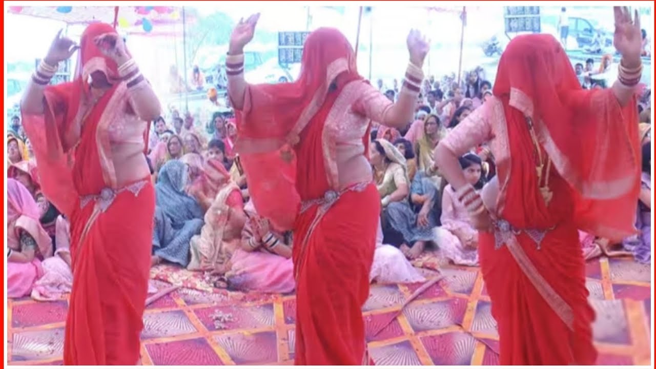 ग्राम करीखेड़ा में!!इटावा वाली भाभी का जबरदस्त डांस//#Supar_Dance #शास्त्री_सुमन_लता_व्यास #bhagwat 